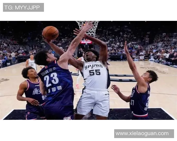 马刺与篮网激战正酣精彩回顾第四节精彩瞬间视频分享